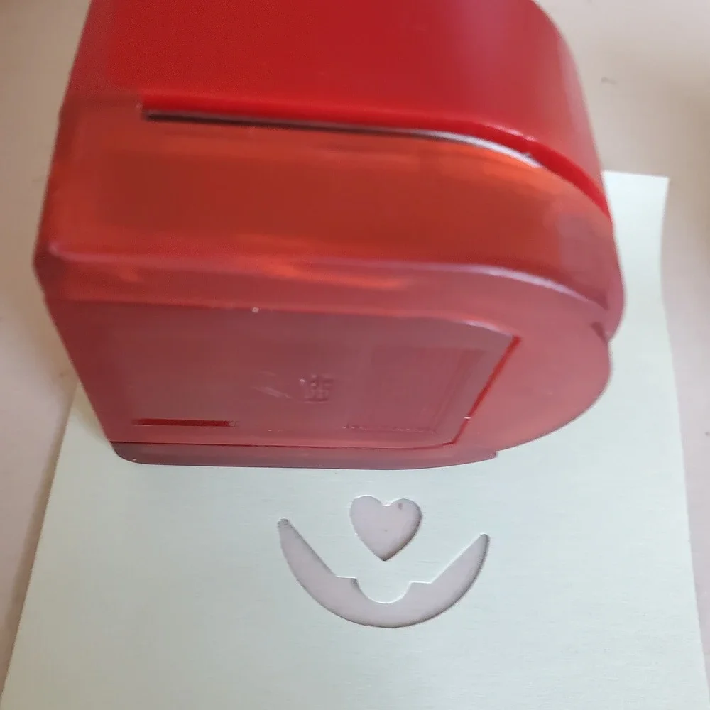 Armada Heart Corner Paper Punch Red Scrapbooking Card Making Craft Tool